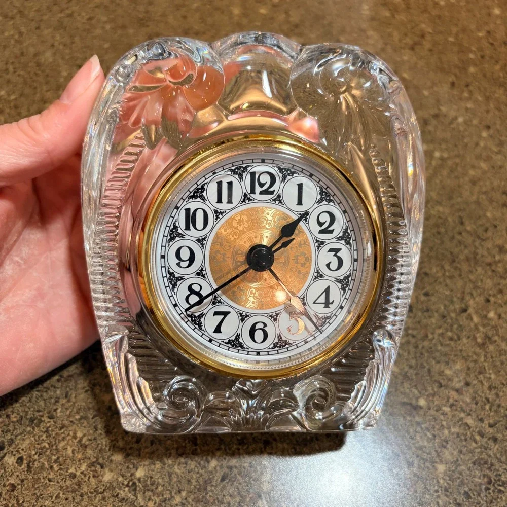 Vintage Palm Tree Crystal Desk Clock Gold Filigree Face Quartz Analog 5in